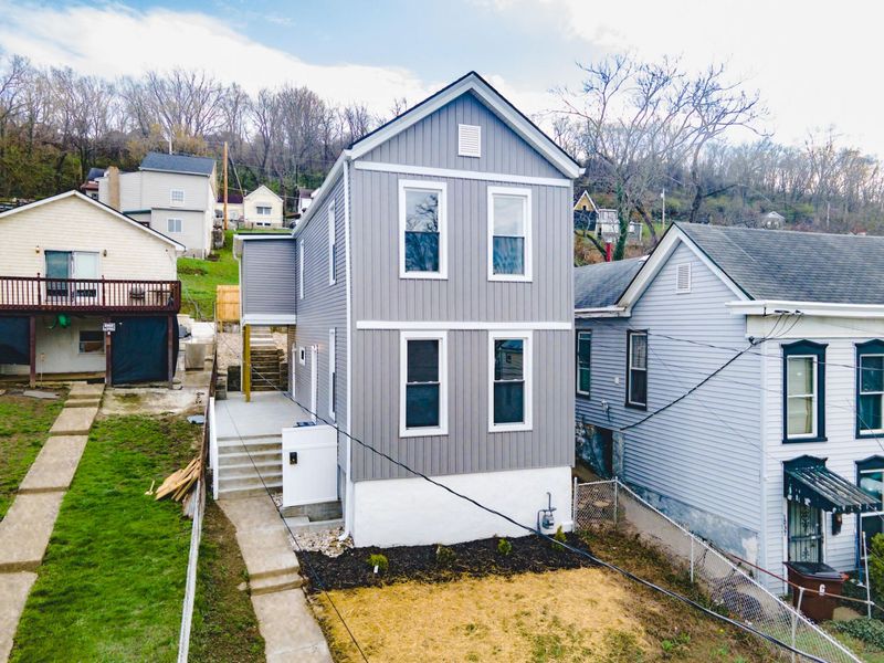 1035 John Street, Covington, KY 41016 Photo 2