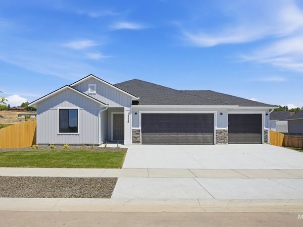 1328 Sunday River St, Middleton, ID 83644