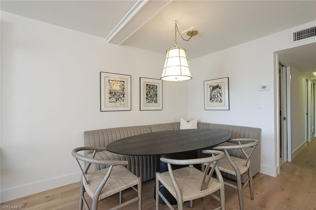 222 Harbour Dr , Unit 105, Naples, FL 34103 Photo