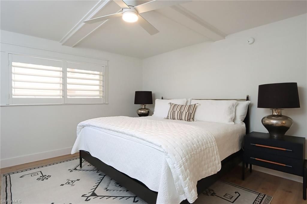 222 Harbour Dr , Unit 105, Naples, FL 34103 Photo