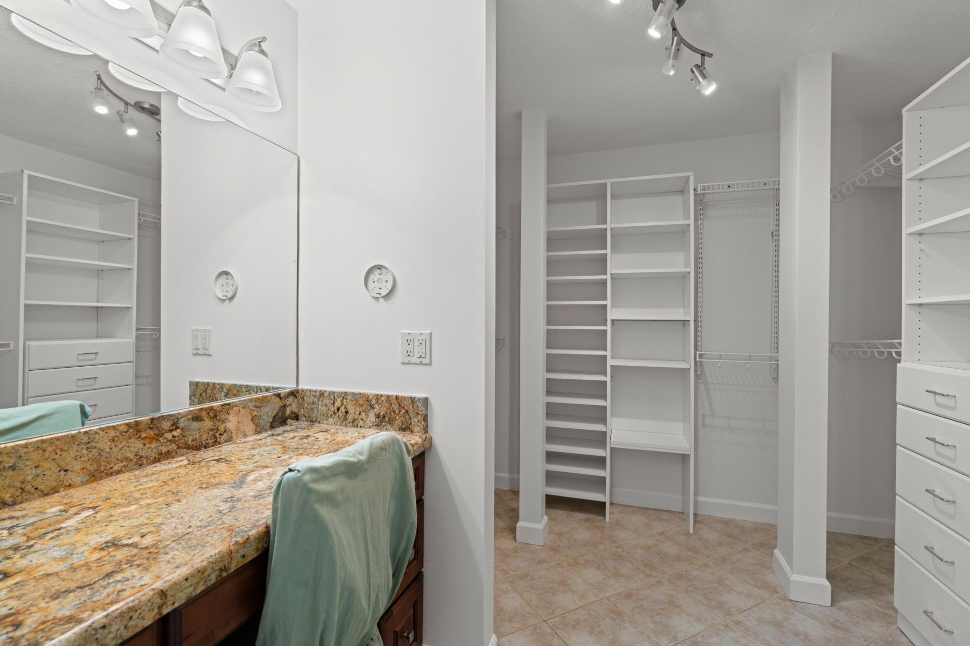 200 Brackenwood Terrace, Palm Beach Gardens, FL 33418 Photo