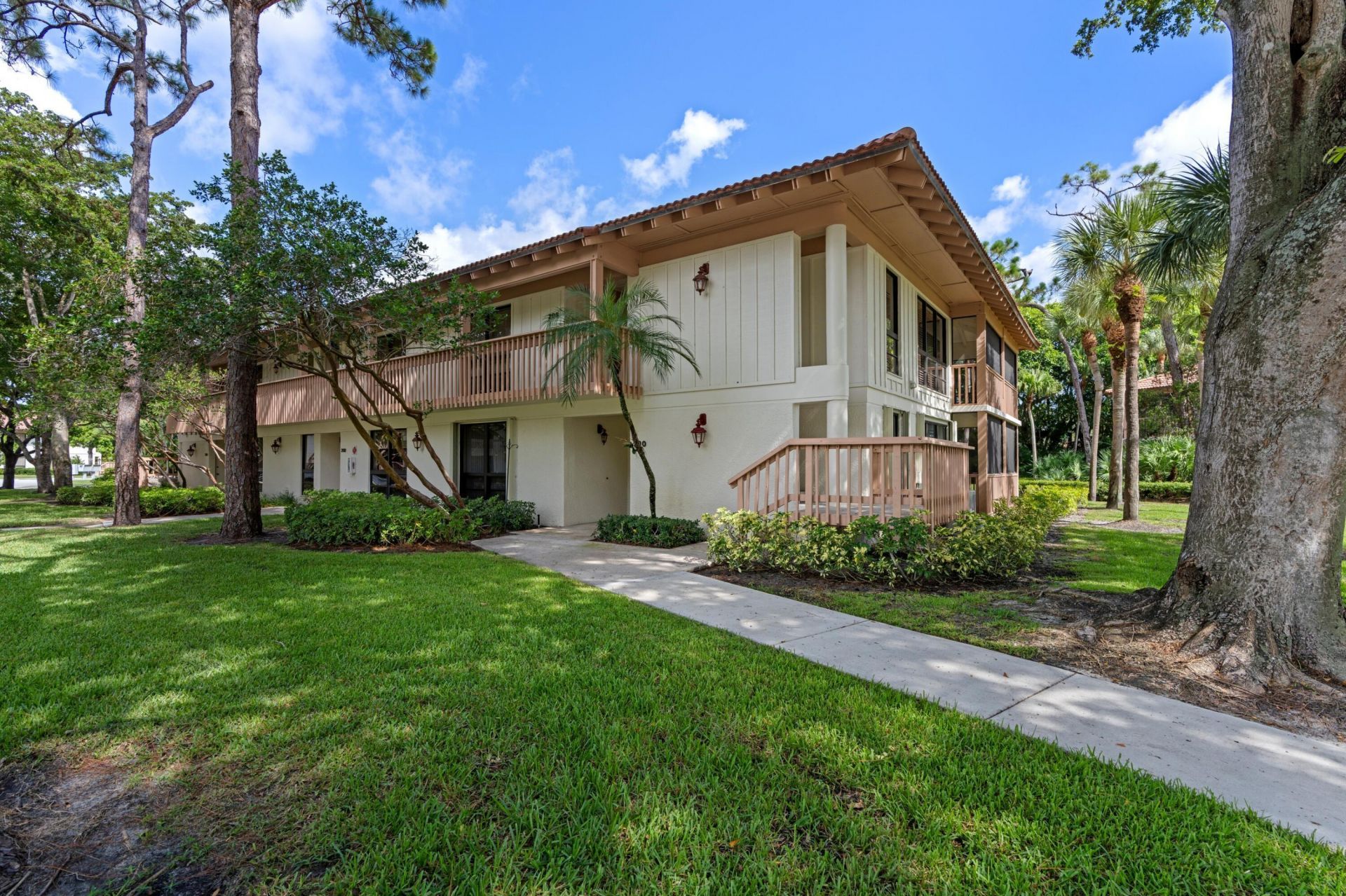 200 Brackenwood Terrace, Palm Beach Gardens, FL 33418 Photo