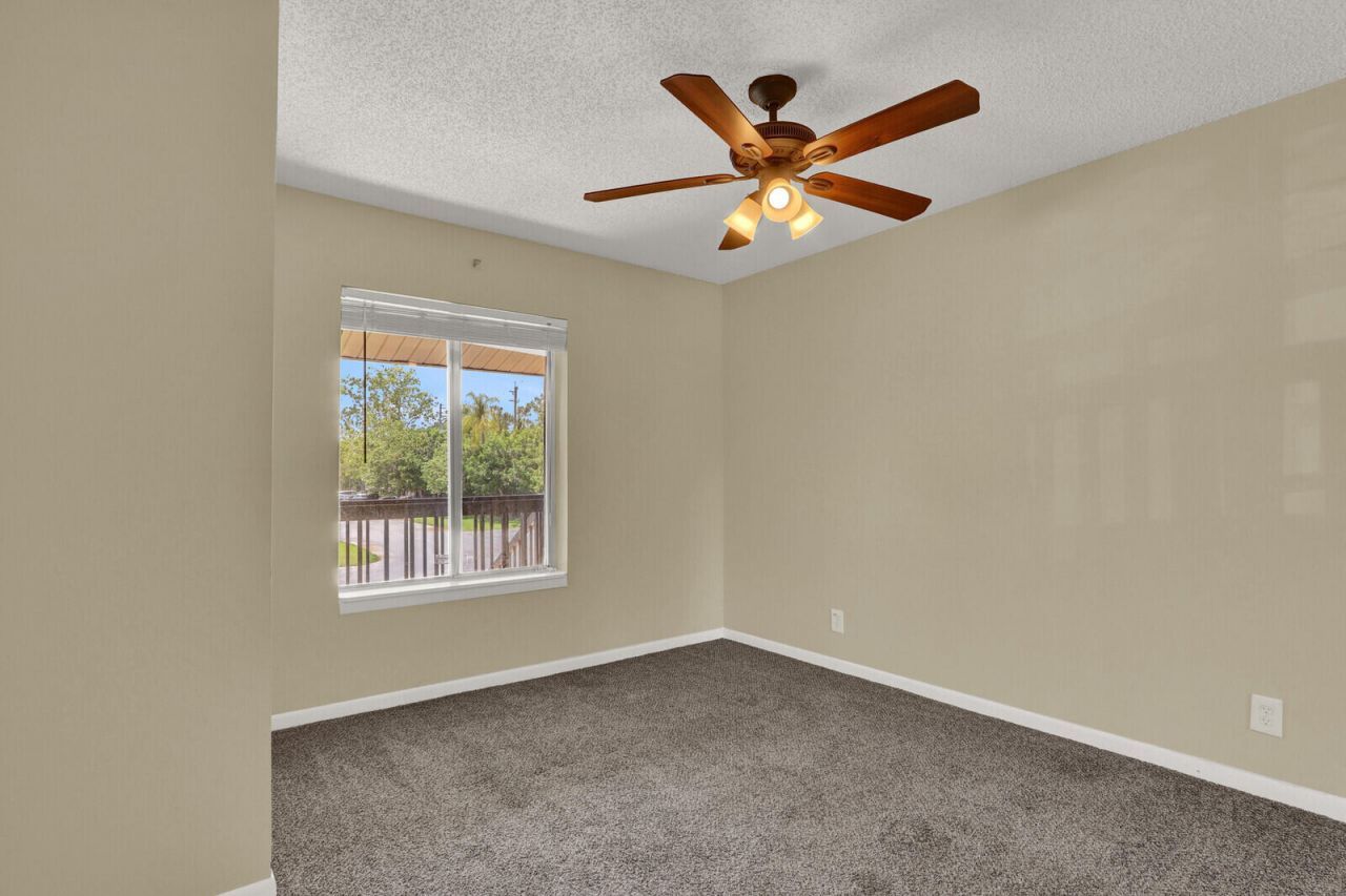 6563 Chasewood Drive, Unit F, Jupiter, FL 33458 Photo