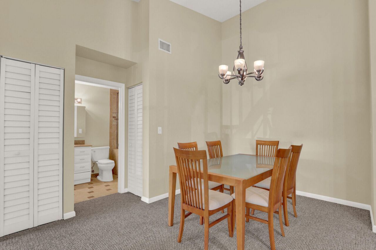 6563 Chasewood Drive, Unit F, Jupiter, FL 33458 Photo