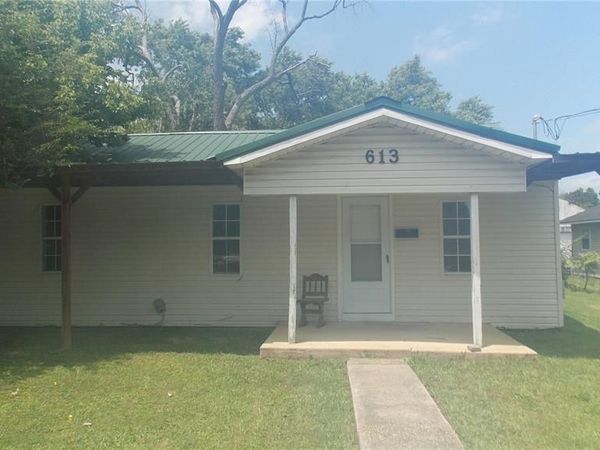 613 Don Street , Poplar Bluff, MO 63901