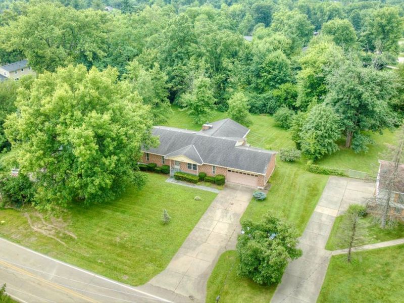 8043 Dimmick Road, West Chester, OH 45241 Photo 2