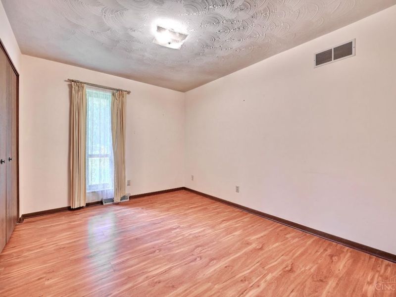 8043 Dimmick Road, West Chester, OH 45241 Photo 8