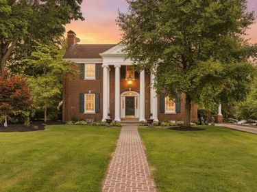 617 Chestnut Street, Berea, KY 40403