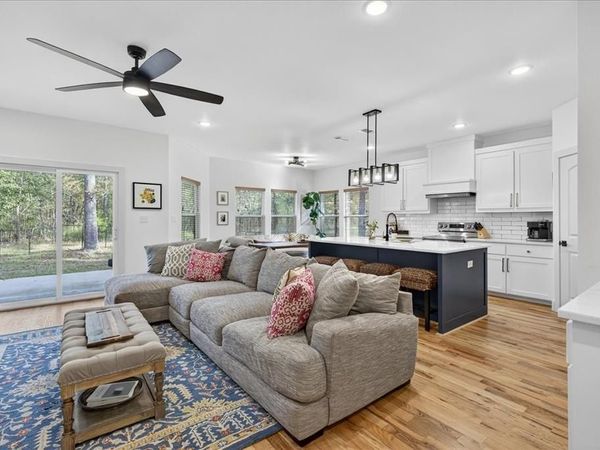 206 Parkside Drive, Trinidad, TX 75163