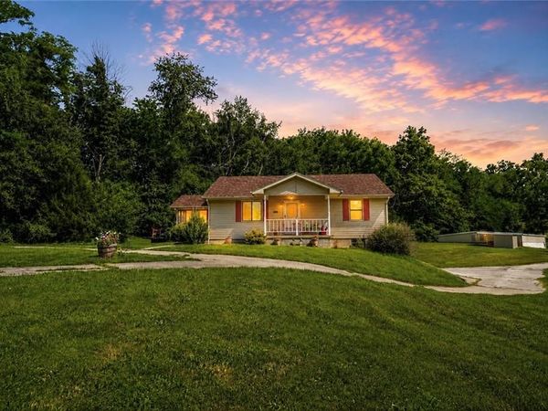 920 Gilead Rupe Road, Lexington, MO 64067