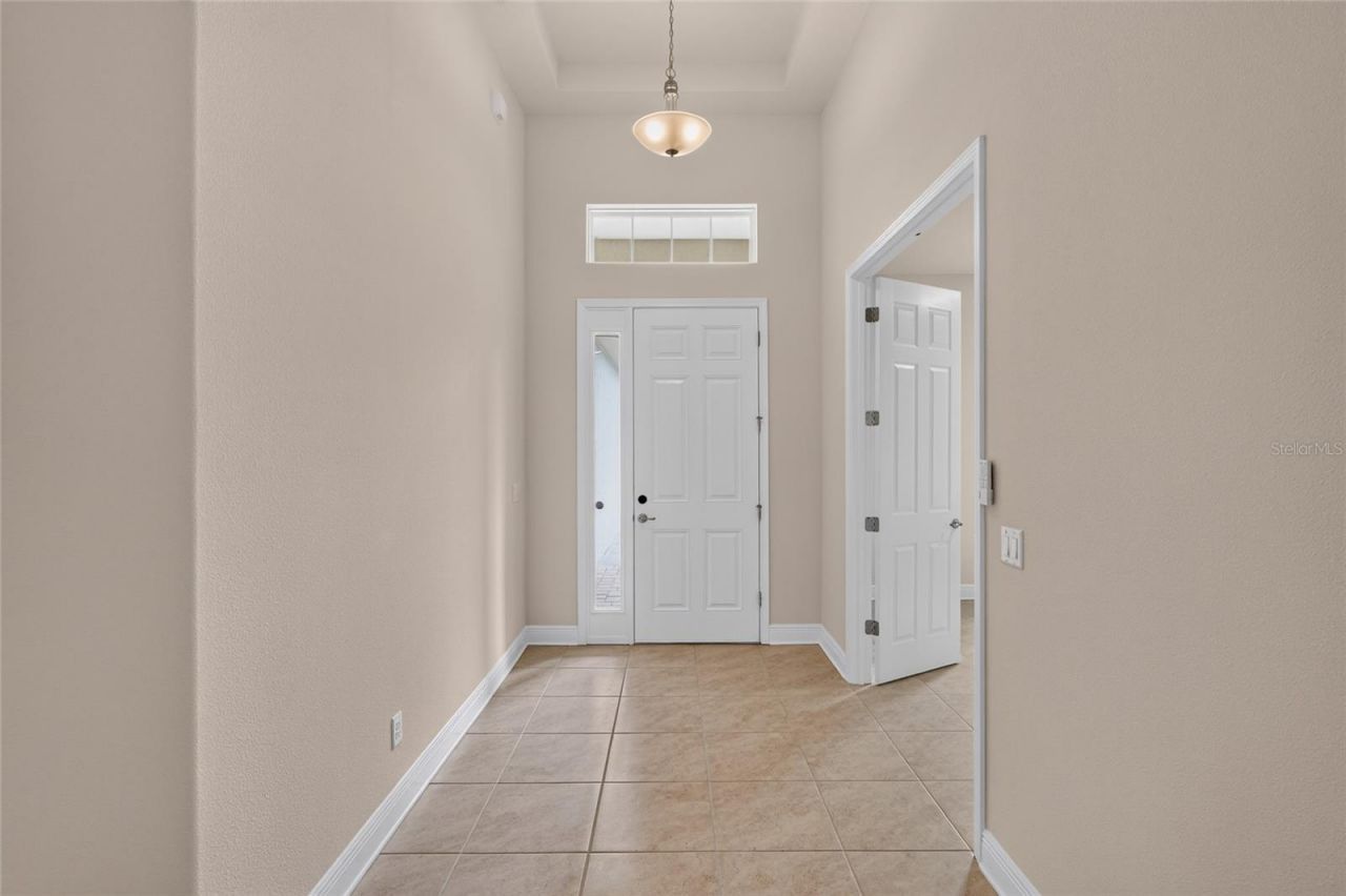 191 W Doerr Path , Hernando, FL 34442 Photo