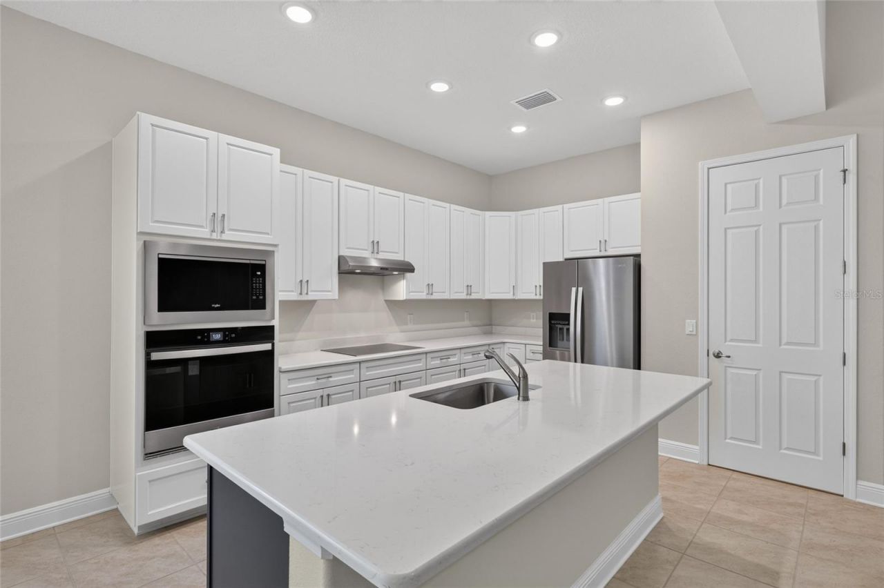 191 W Doerr Path , Hernando, FL 34442 Photo