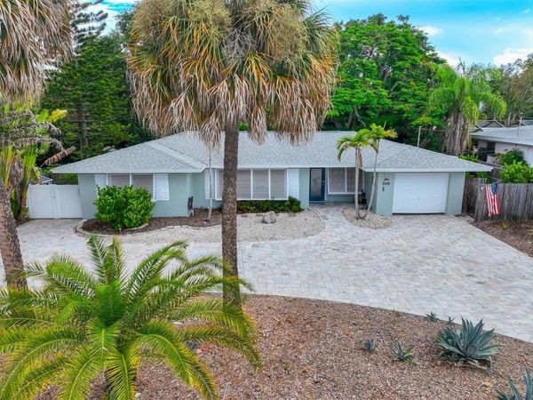 326 MEHLENBACHER ROAD, BELLEAIR, FL 33756