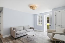 55 Ashley Avenue photo 4