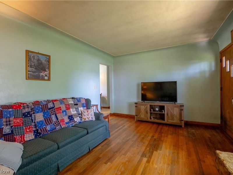 8753 S Duck Creek Road, Berlin Center, OH 44401 Photo 7