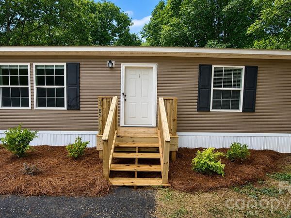 1185 Galway Lane, Clover, SC 29710