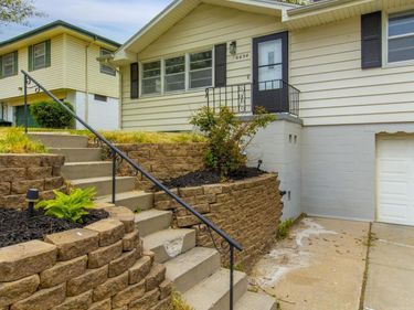 6634 Curtis Avenue, Omaha, NE 68104