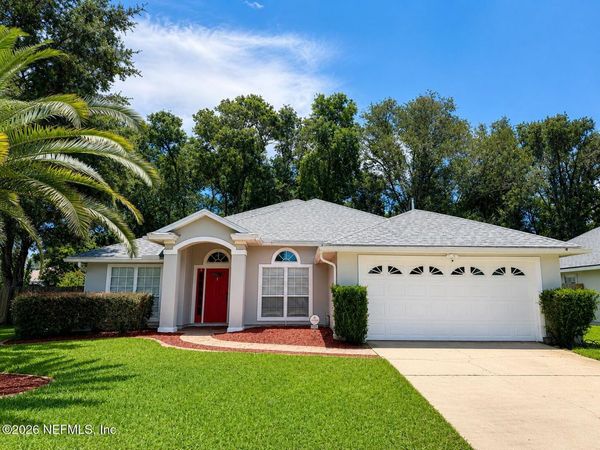 5466 LONDON LAKE Drive, Jacksonville, FL 32258