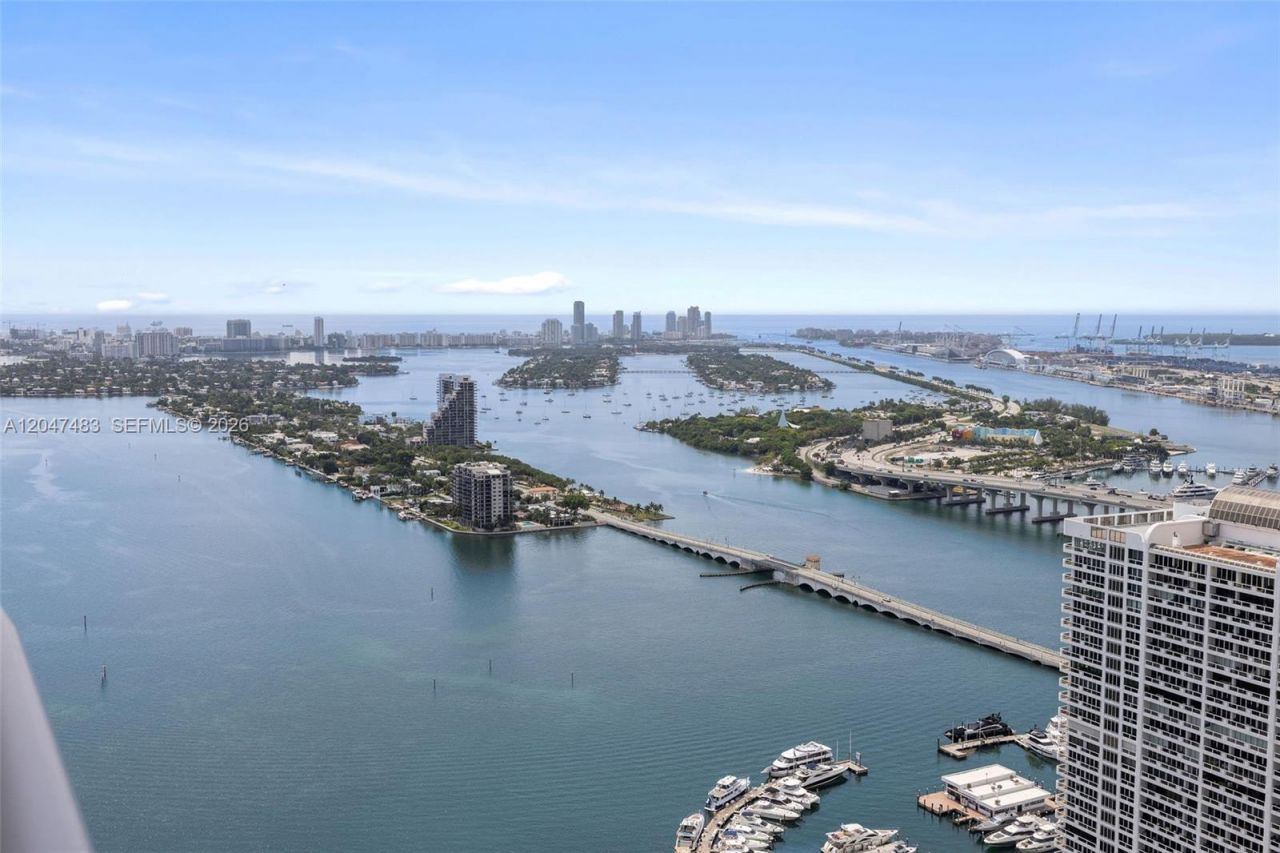 488 NE 18th St, Unit 4900, Miami, FL 33132 Photo