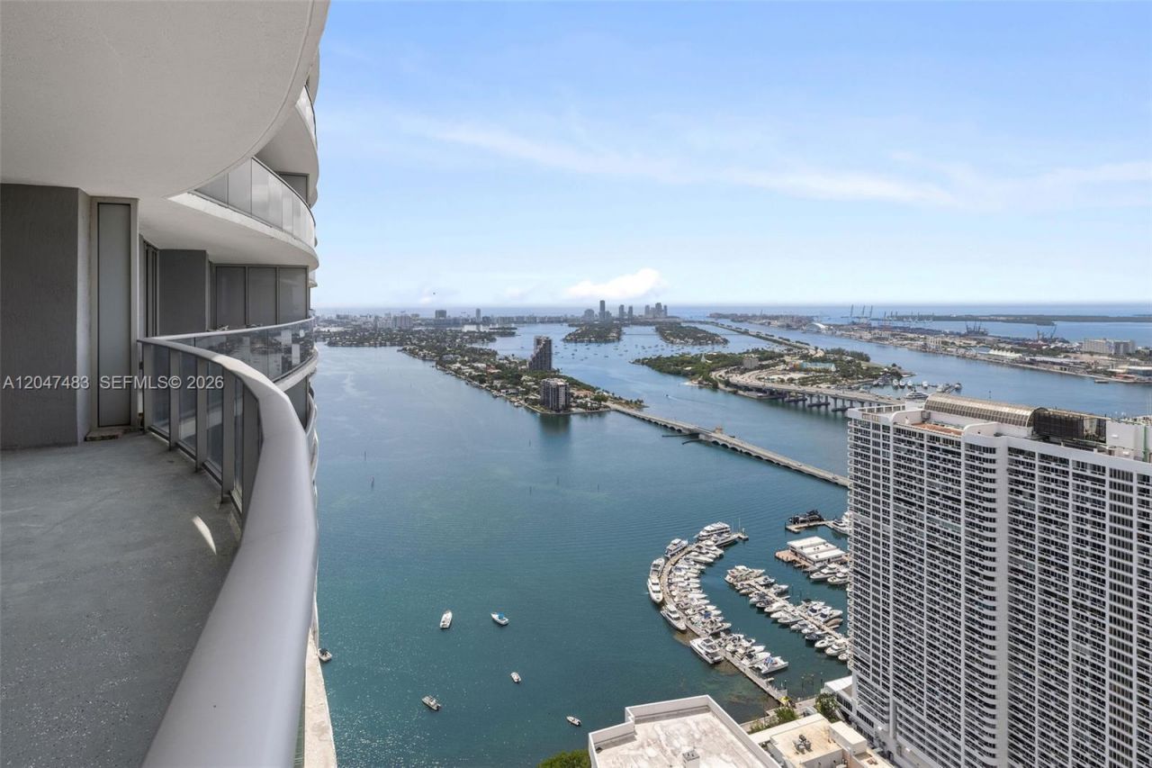 488 NE 18th St , Unit 4900, Miami, FL 33132 Photo