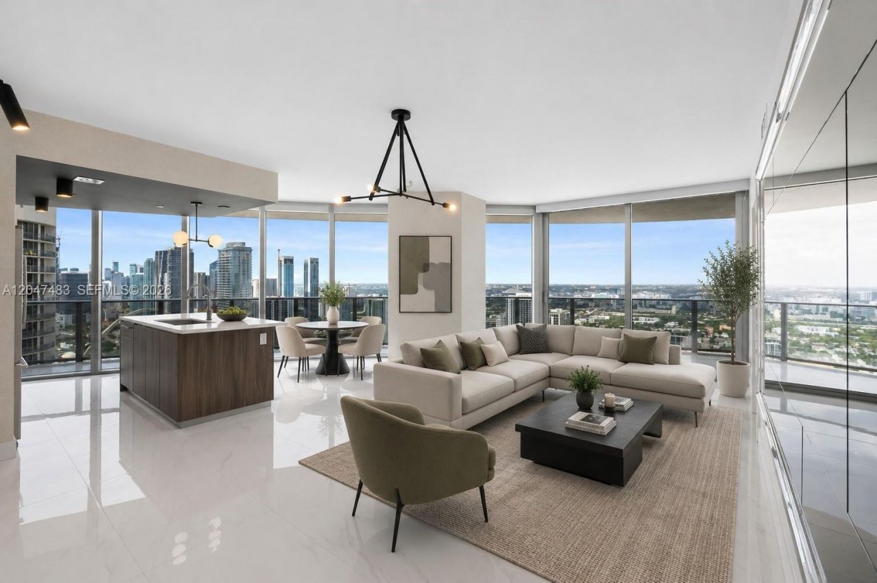 488 NE 18th St, Unit 4900, Miami, FL 33132 Photo