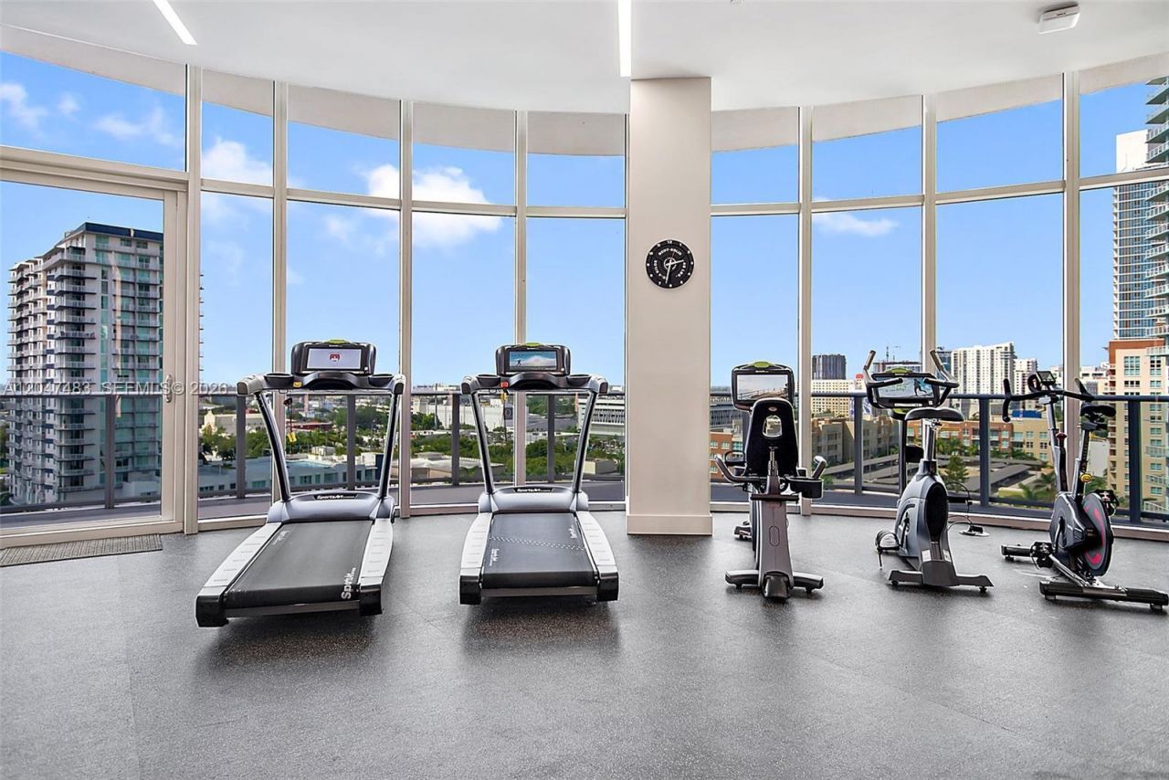 488 NE 18th St, Unit 4900, Miami, FL 33132 Photo