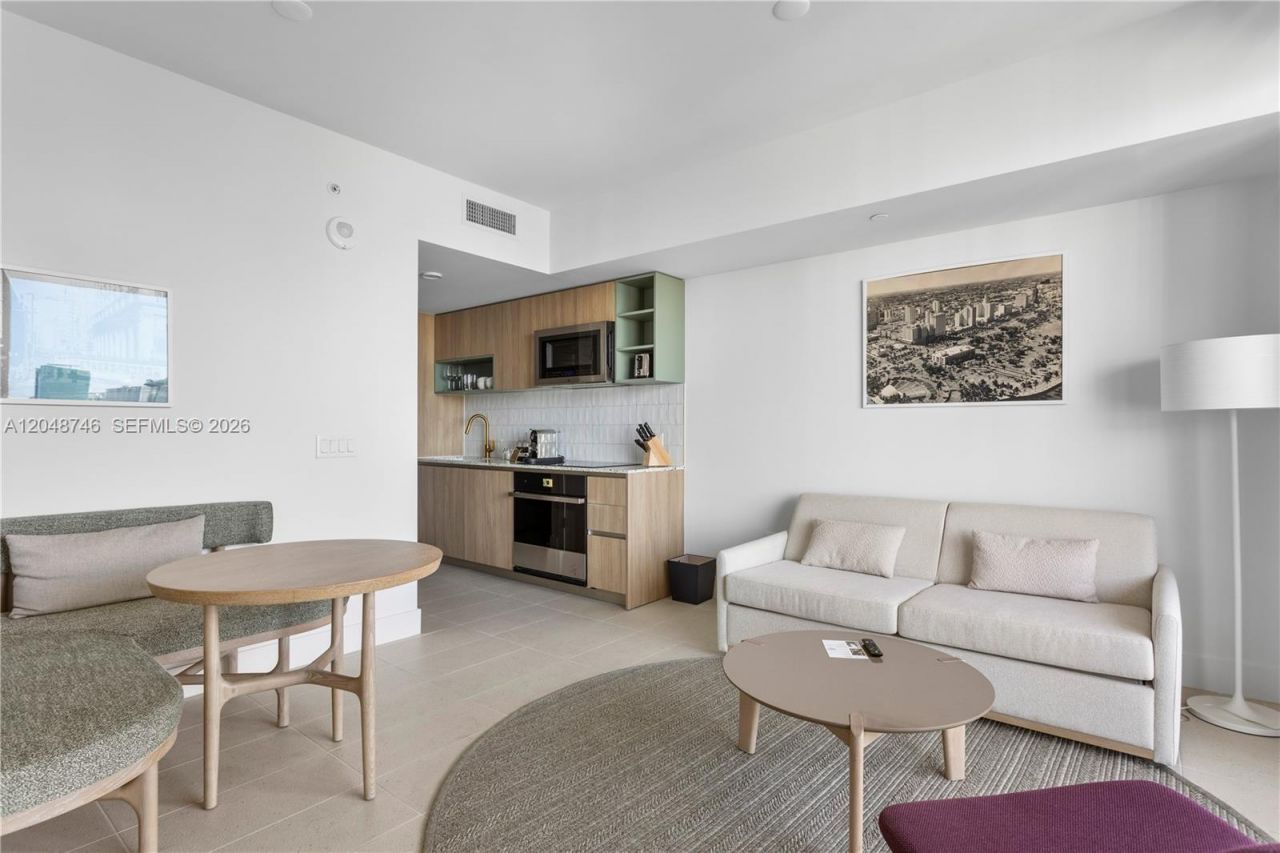 601 NE 1st St , Unit 3907, Miami, FL 33132 Photo