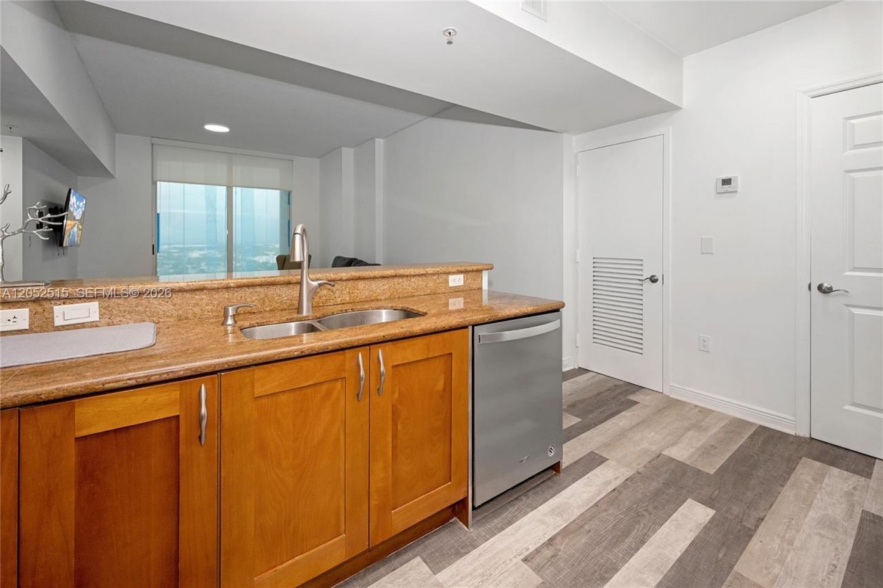 1745 E Hallandale Beach Blvd, Unit 2501W, Hallandale Beach, FL 33009 Photo