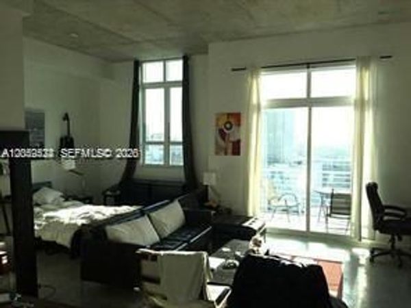 234 NE 3rd St , Unit UPH03, Miami, FL 33132