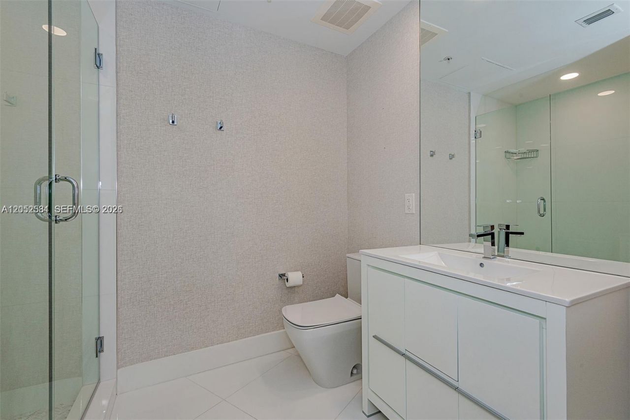 18201 Collins Ave , Unit 1101, Sunny Isles Beach, FL 33160 Photo