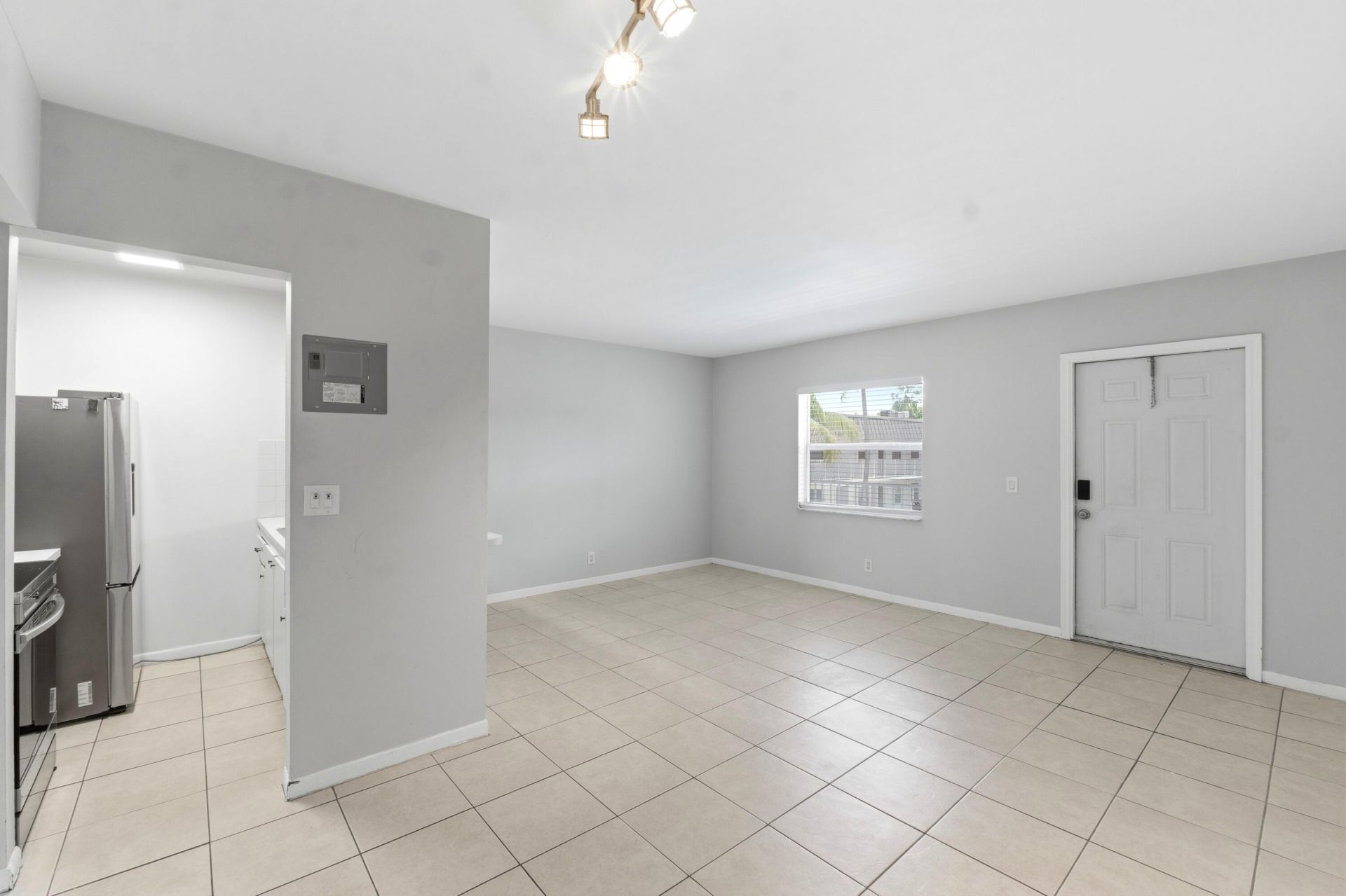 1470 N Dixie Highway, Unit 43, Fort Lauderdale, FL 33304 Photo