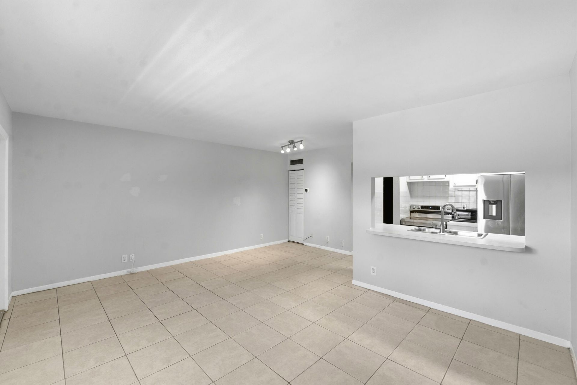 1470 N Dixie Highway, Unit 43, Fort Lauderdale, FL 33304 Photo