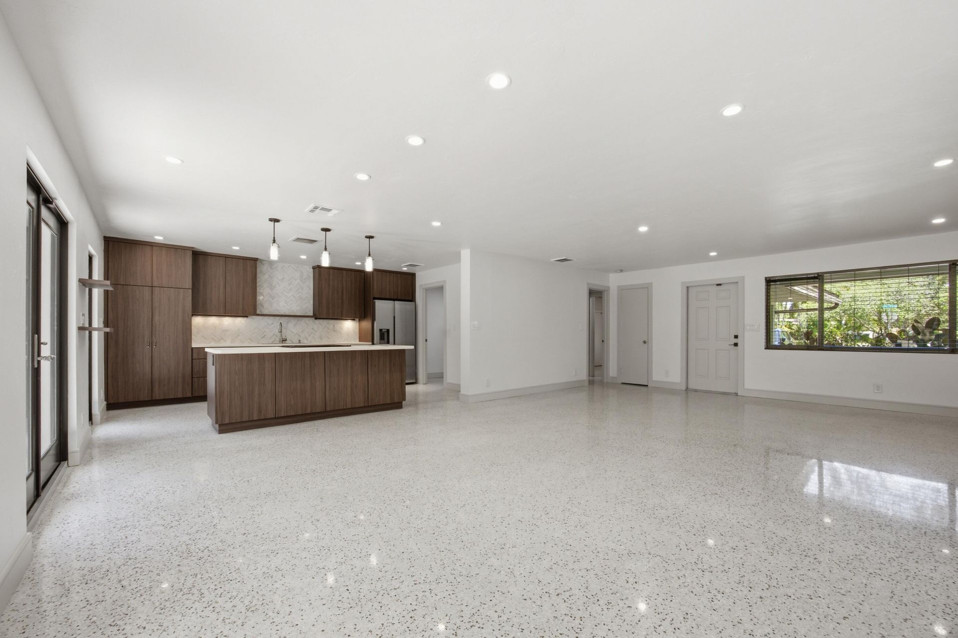 2001 N Victoria Park Road, Fort Lauderdale, FL 33305 Photo