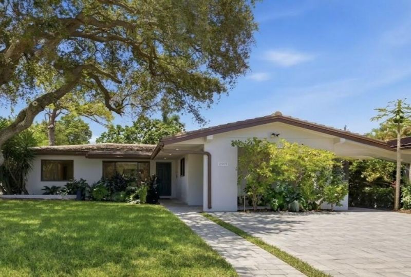 2001 N Victoria Park Road, Fort Lauderdale, FL 33305 Photo