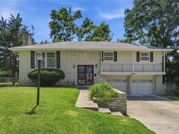 15 W 91ST Terrace, Kansas City, MO 64114