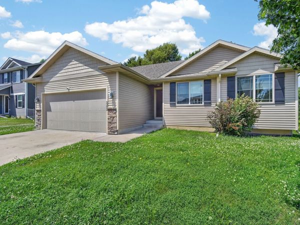 5302 SE 24th Street, Des Moines, IA 50320