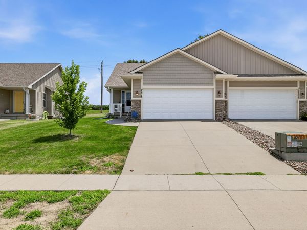 2615 Tracy Avenue, Van Meter, IA 50261