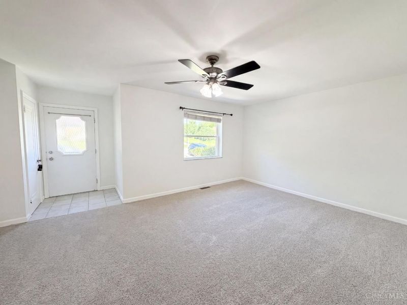 5476 Edalbert Drive, Green Township, OH 45239 Photo 8