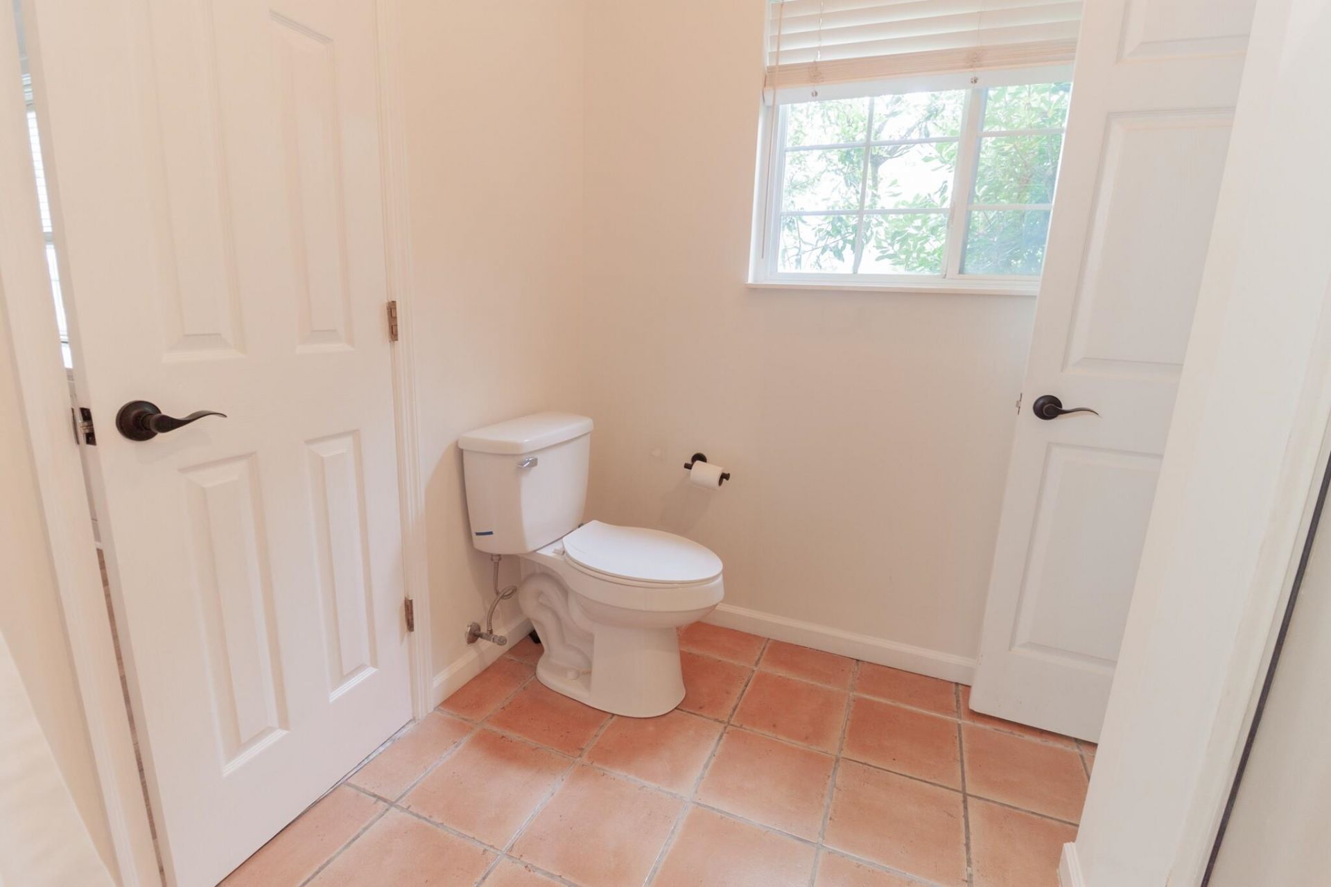 1813 Windmere Way Photo 14