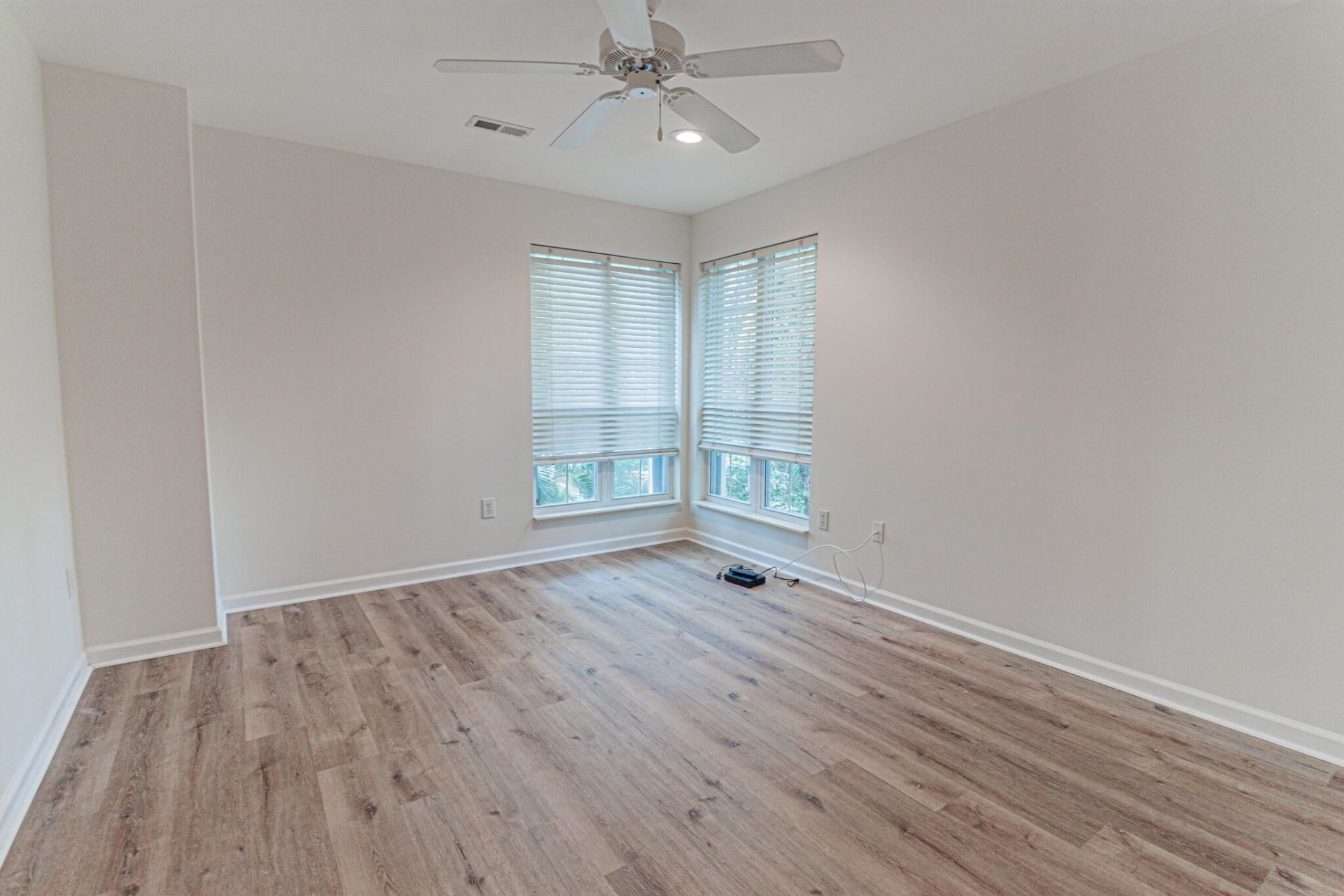 1813 Windmere Way Photo 23