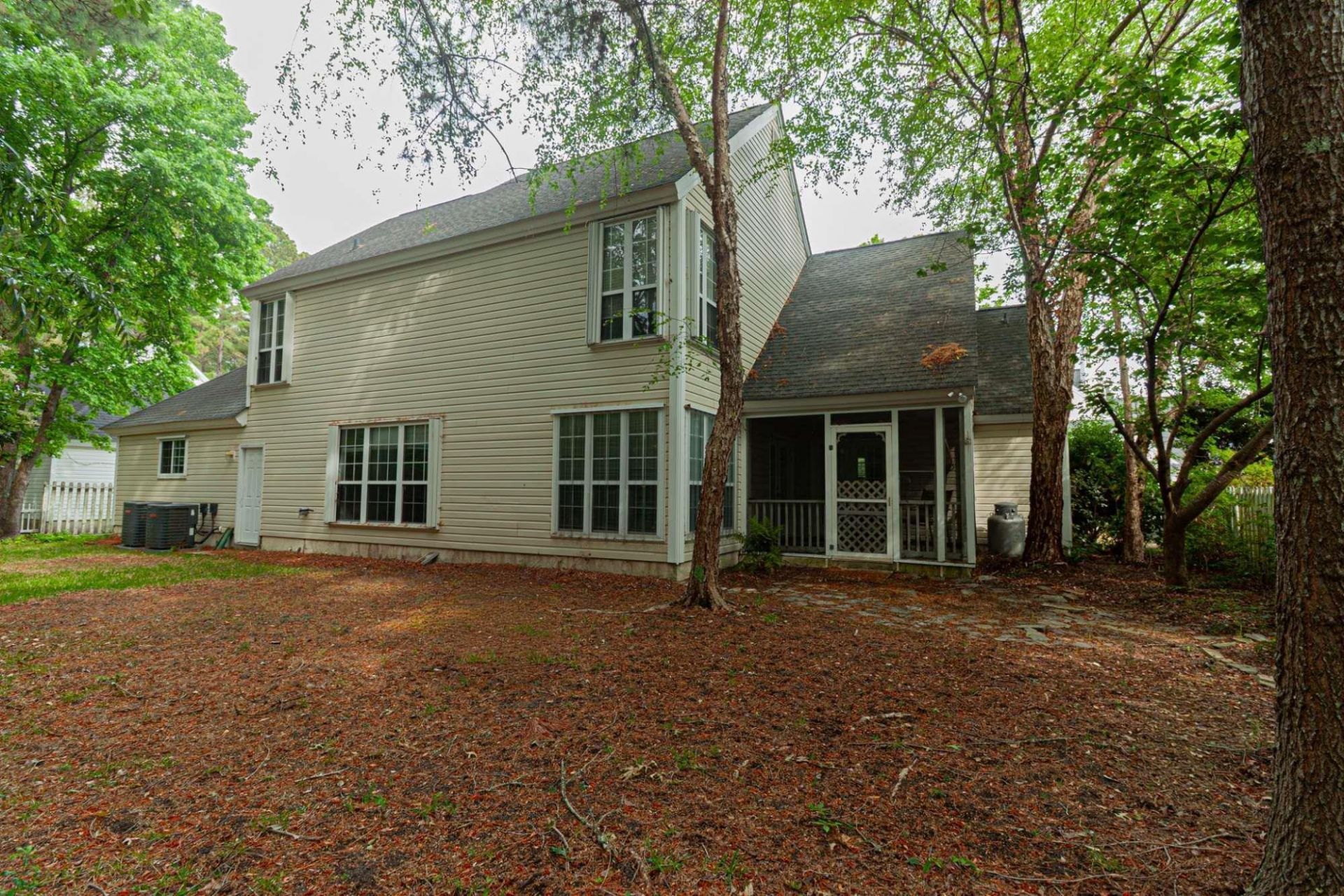 1813 Windmere Way Photo 28