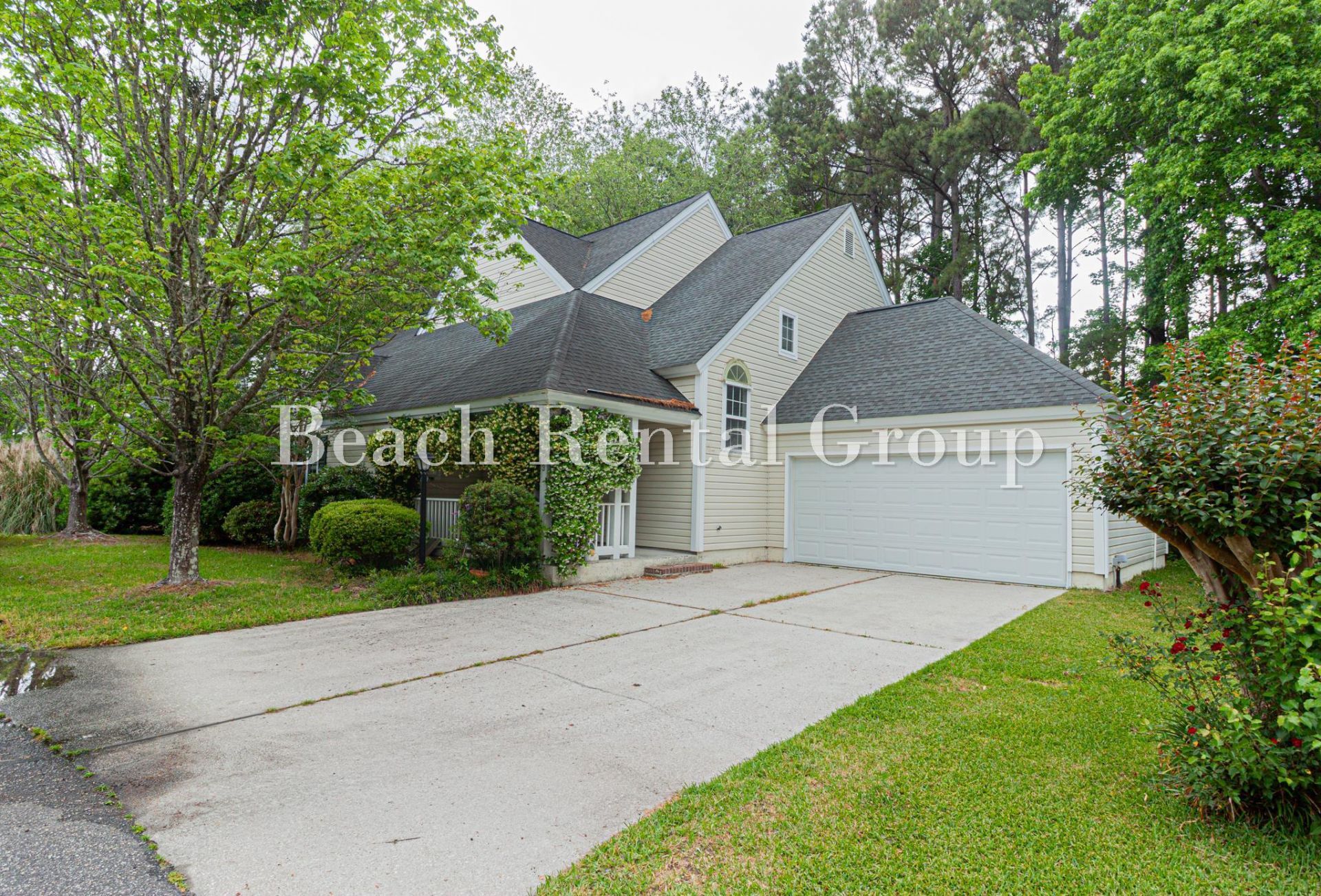 1813 Windmere Way  Photo 4