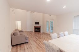 1813 Windmere Way photo 4