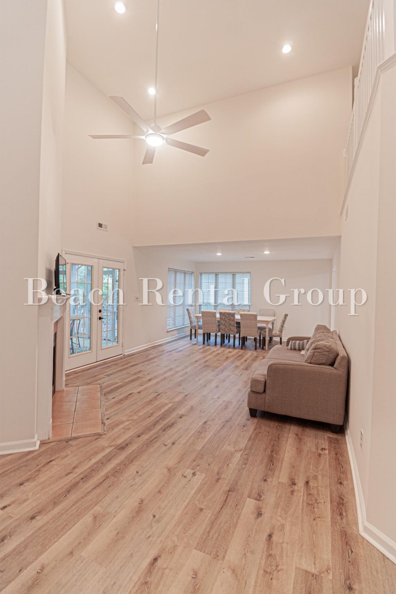 1813 Windmere Way  Photo 7