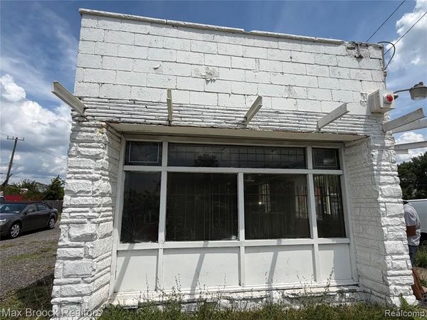 15400 Joy Road , Detroit, MI 48228