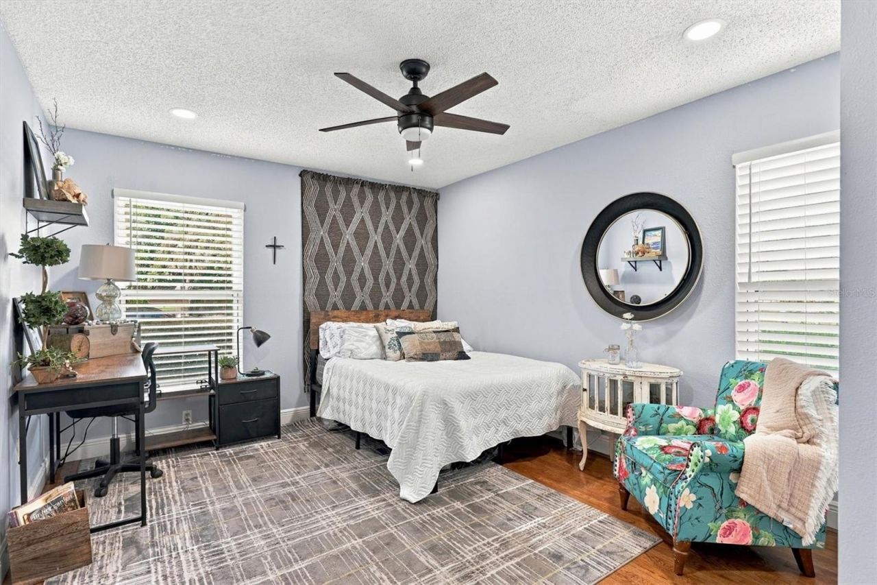 3828 Easton Street, Sarasota, FL 34238 Photo