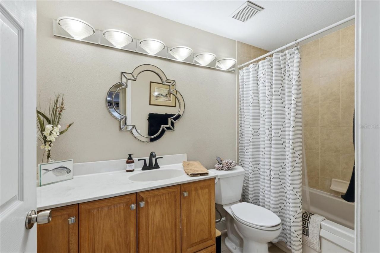 3828 Easton Street, Sarasota, FL 34238 Photo