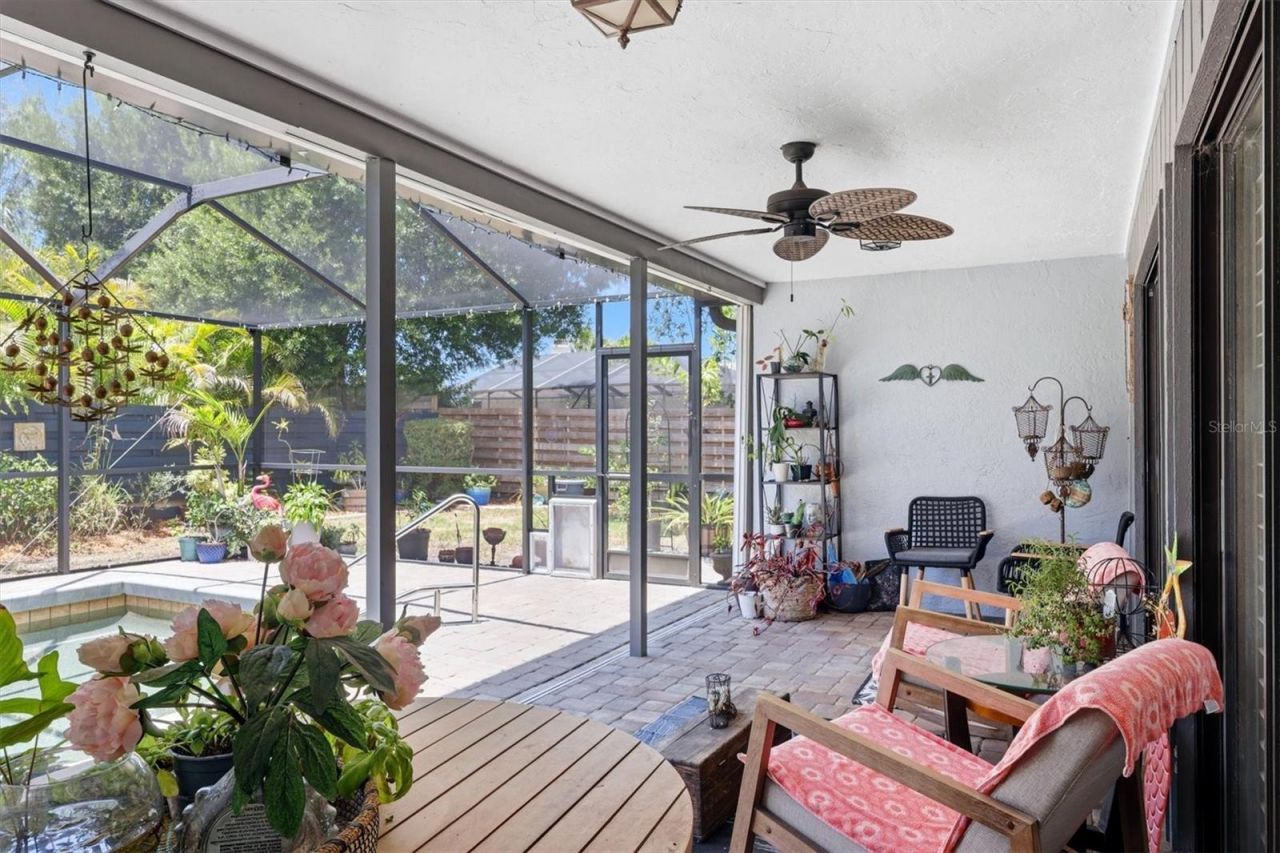 3828 Easton Street, Sarasota, FL 34238 Photo