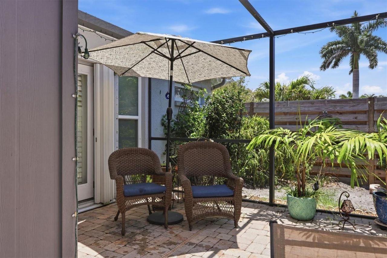 3828 Easton Street, Sarasota, FL 34238 Photo