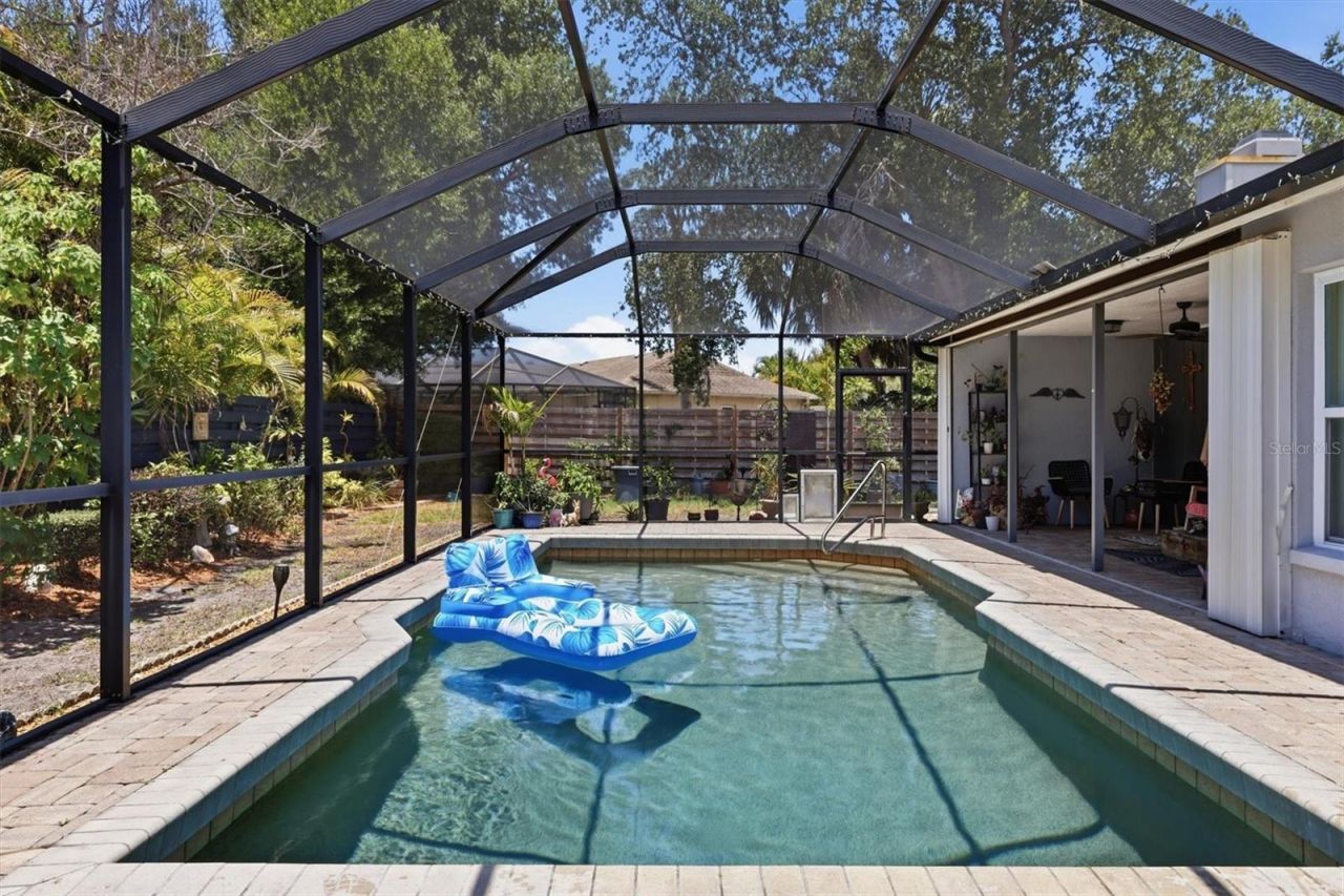 3828 Easton Street, Sarasota, FL 34238 Photo